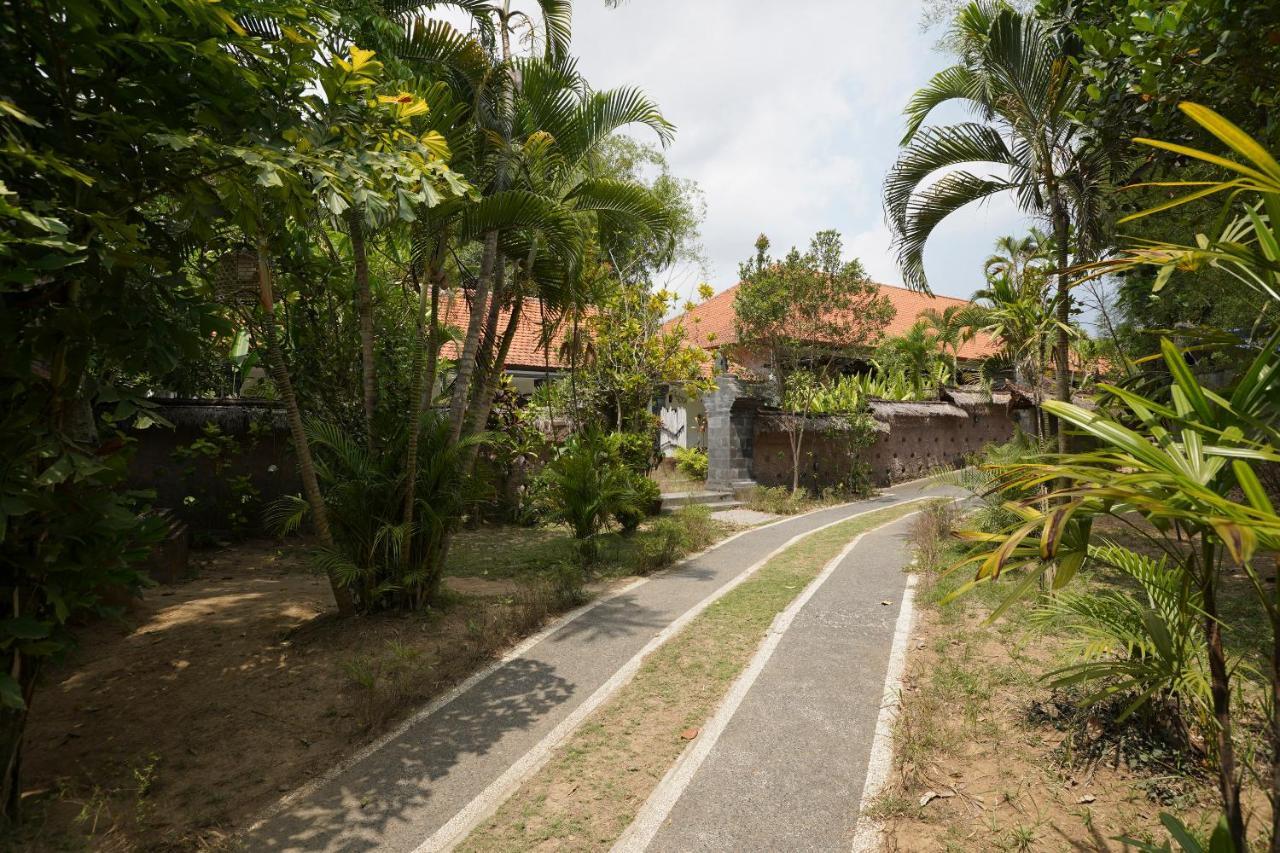 Oyo 1840 Kubu Ubud Hotell Exteriör bild
