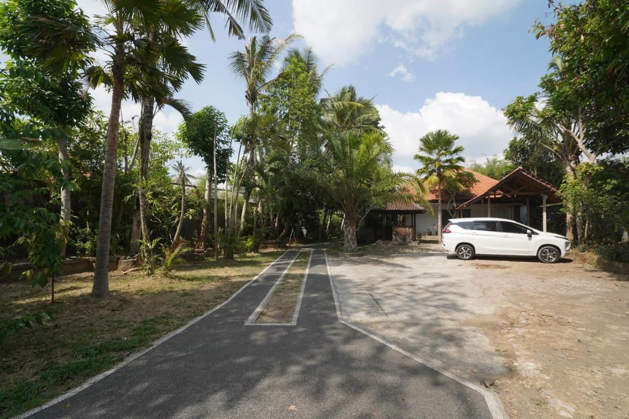 Oyo 1840 Kubu Ubud Hotell Exteriör bild