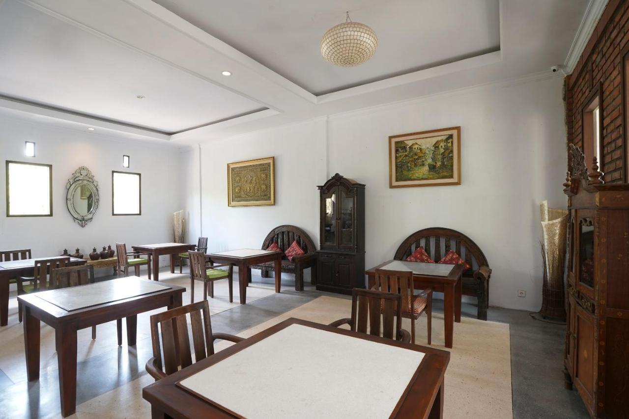 Oyo 1840 Kubu Ubud Hotell Exteriör bild